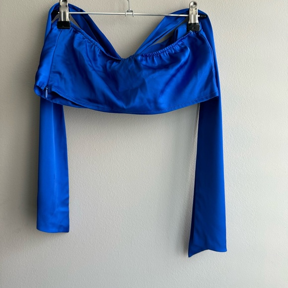 2 Piece Set - Picture 3 of 8